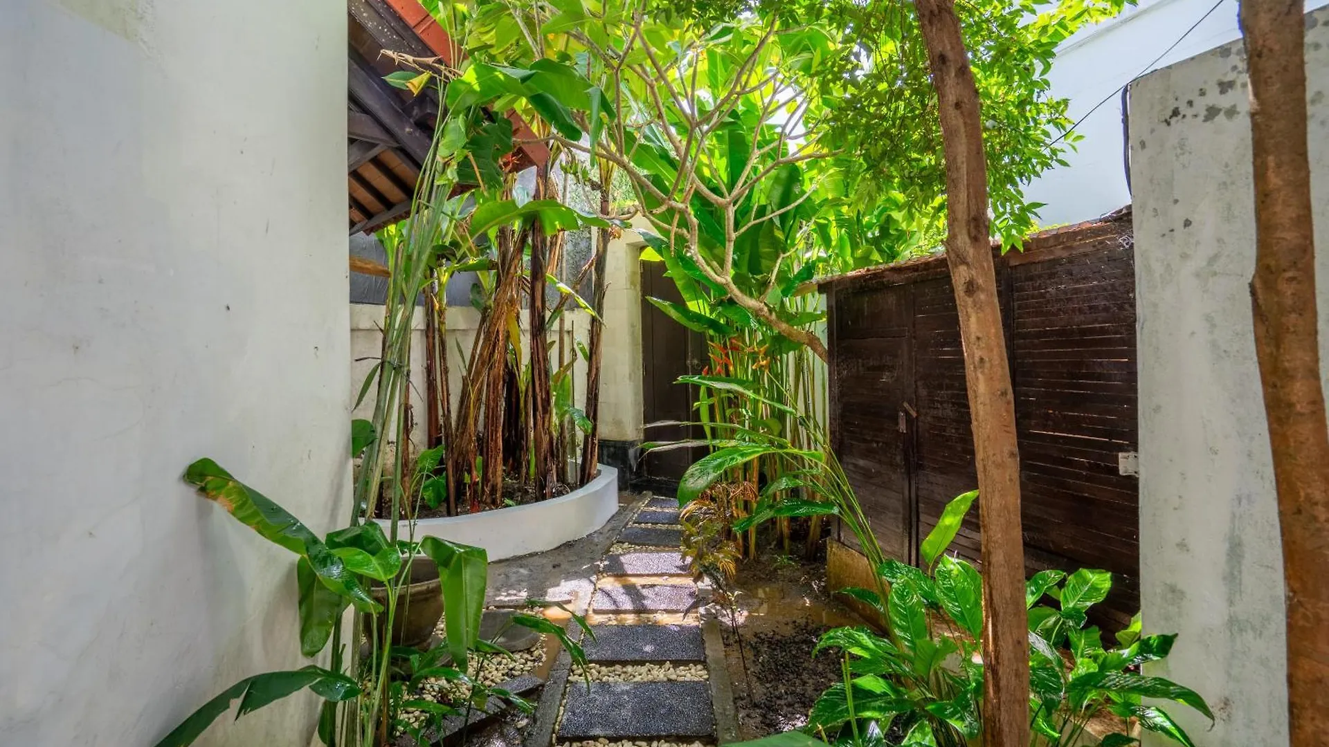 Villa Salt And Soul Canggu  Indonesia